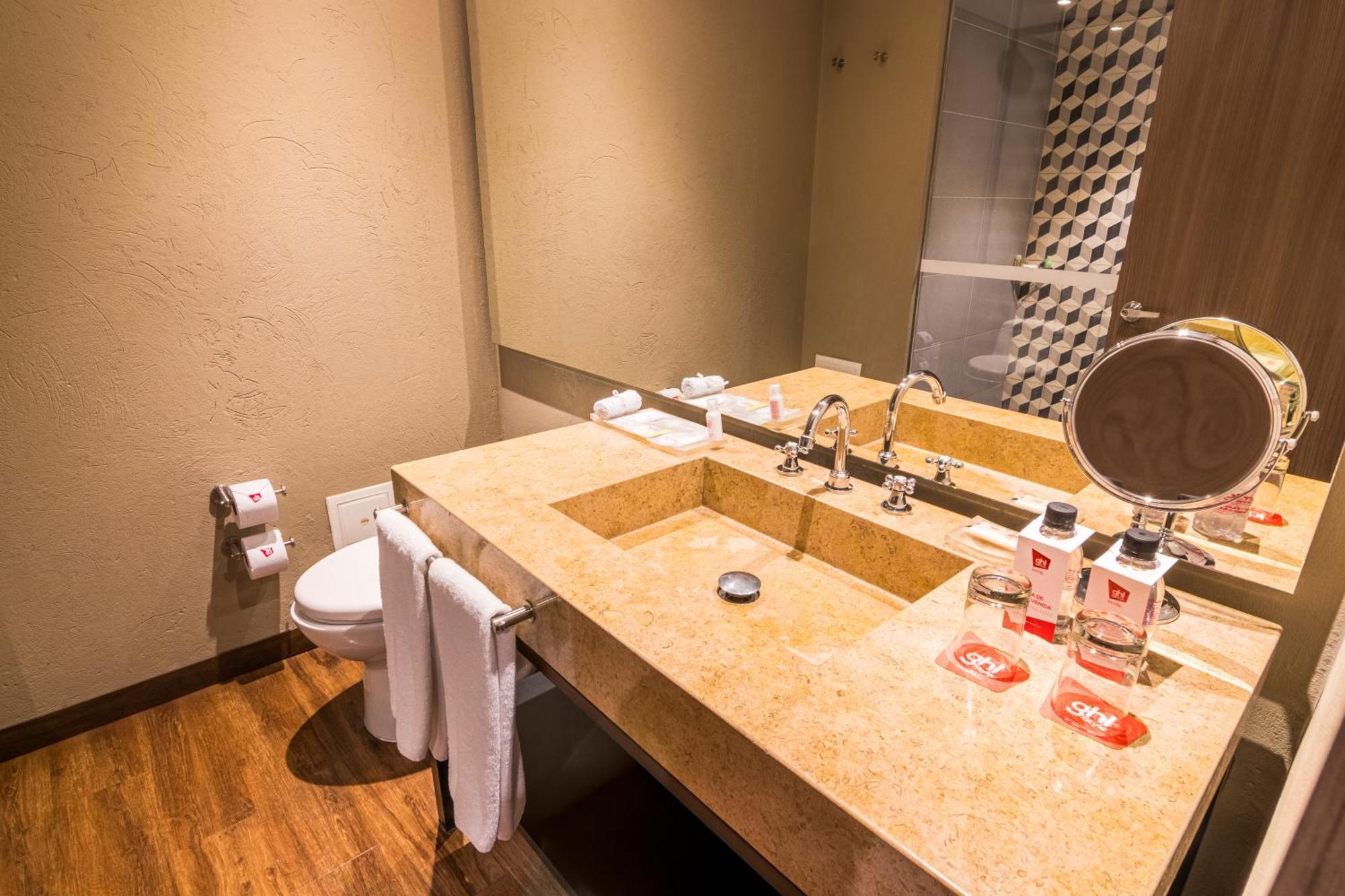 Ghl Hotel Bogota Occidente Ngoại thất bức ảnh